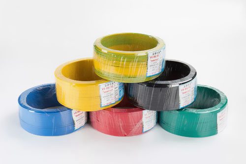 電線斷裂脫落，村民不慎觸電身亡！